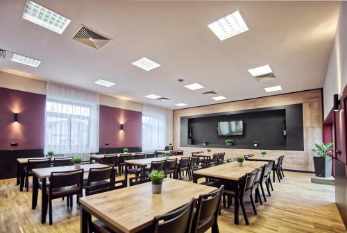 Étterem, Restaurace a Penzion Praha in Dolni Dunajovice