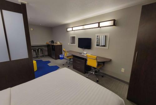 Microtel Inn & Suites By Wyndham Council Bluffs