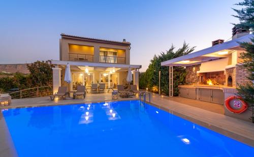 Villa Penelope - Private Heated Pool