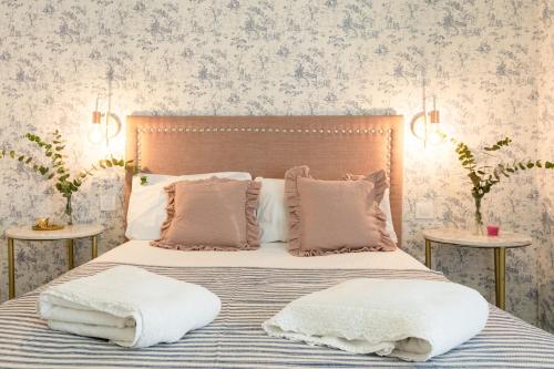 Double or Twin Room image 2