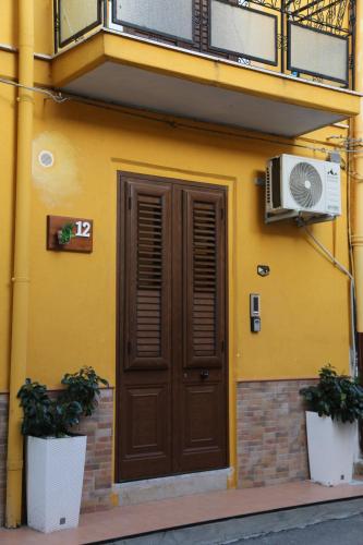  Camurría Sicily home in Montelepre