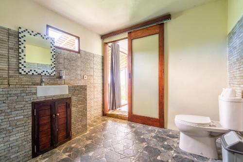 Standard Room 1 image 8