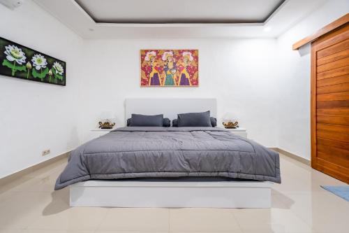 Deluxe Double Room with Balcony and Sea View image 9