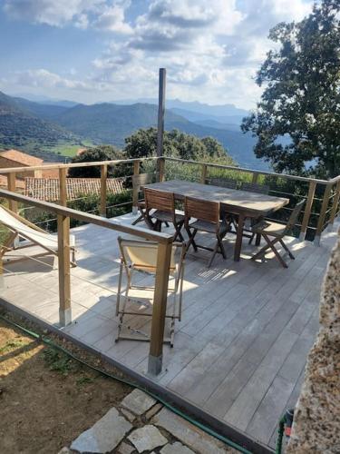 Appartement avec terrasse vue montagne