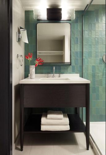 423099532 Kimpton Hotel Enso by IHG