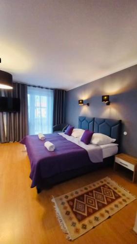 2 twin beds