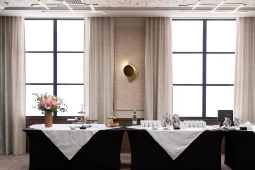 InterContinental Paris Avenue Marceau an IHG Hotel - image 9