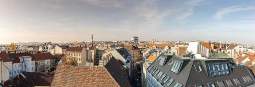 Standard Single Room with City View - Top Floor