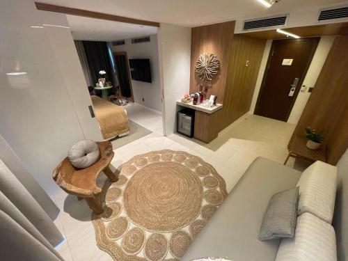 Lounge Suite with Private Pool and Hot Tub image 6