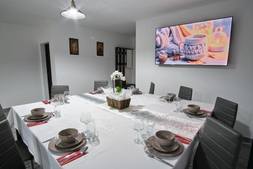 Casa cu Tihna in Fundu Moldovei