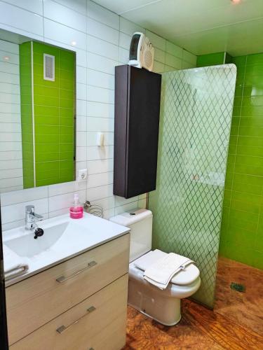 Amplio y Moderno Apartamento Lorenzo Ferreira