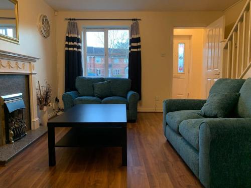 House - 10min to City Centre - Sleeps 4 - Parking, Birmingham (zdjęcie 6)