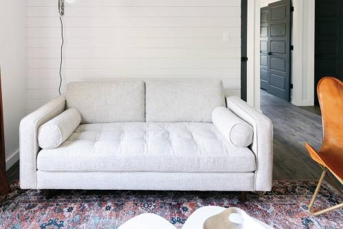 Unit 112 - The Lyndon 1 Bed - Cation on the Guadalupe in New Braunfels, USA