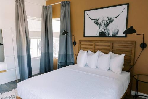 Unit 222 - The Lyndon 1 Bed - Cation on the Guadalupe in New Braunfels, USA