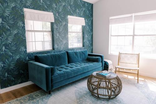 Unit 213 - The Strand 2 Bed - Cation on the Guadalupe in New Braunfels, USA