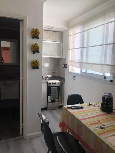 Estudio Pasteur 569,