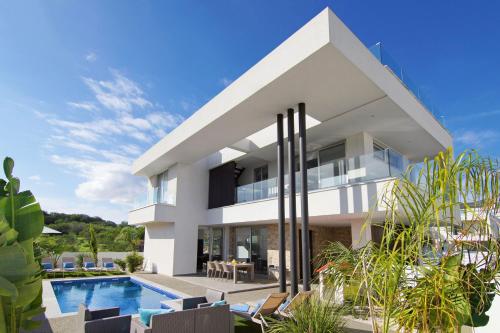Villa Harmonia – khách sạn tại Paralimni