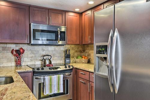 Beachfront Condo - Featured on HGTVs Hawaii Life! - image 13