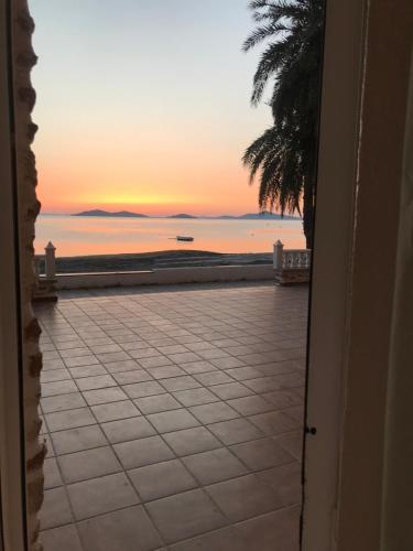 Kilátás, Apartamento Mar Menor - Beachfront apartment with large patio - Licence No VVMU2814-1 in Los Urrutias