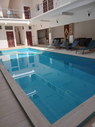 Résidence Marie France MENDY (Residence Marie France MENDY) in 图巴布迪亚劳