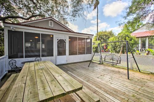 New Orleans Home with Hot Tub-1 Mi to French Quarter! - image 16