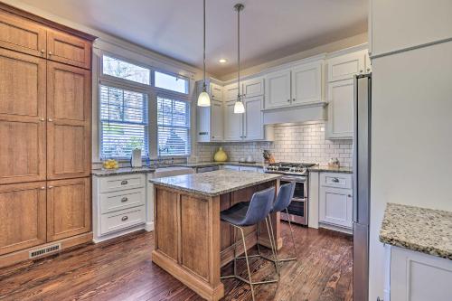 Immaculate Birmingham House with Covered Porch!