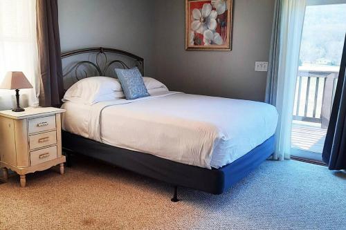 Little River Guest House at Tennessee RiverPlace thumb 4