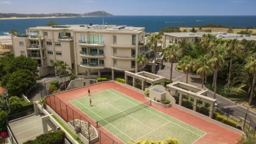 Unit 18 - 3 Bed Part Ocean View, Terrigal (photo 9)