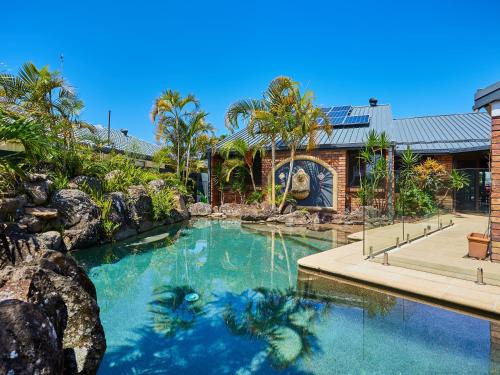 Spacious 4-Bedroom Waterfront Home With A Pool