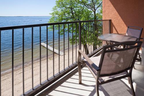 Holiday Inn Detroit Lakes