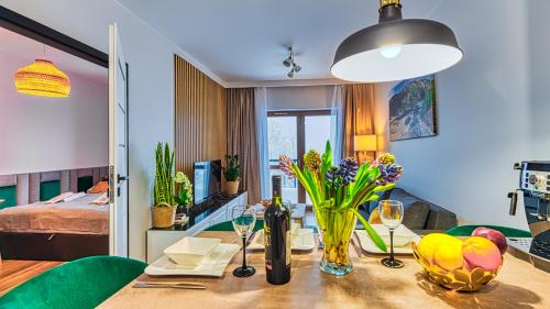 Apartament D19 z Basenem, Sauną, Jacuzzi Green Park Resort - 5D Apartments, Szklarska Poręba (foto 2)