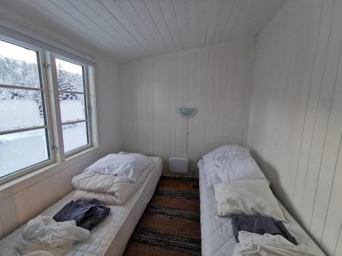 Tangen - cabin with 4 bedrooms - great nature