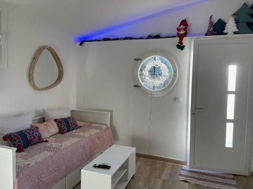 Lou Candelou – Grasse, CT