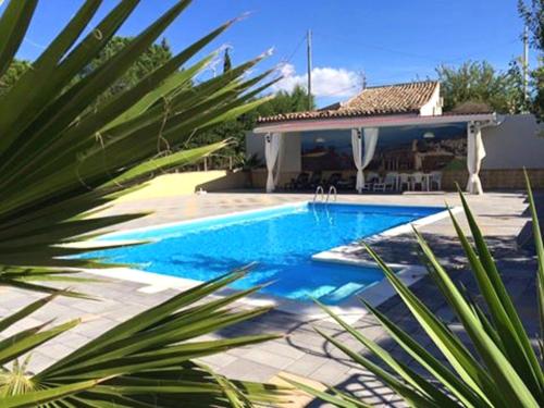 6 bedrooms villa with private pool enclosed garden and wifi at Enna