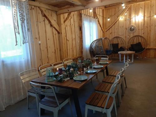 Agroturystyka siedlisko stodoła w stylu boho, imprezy okolicznościowe, (Agroturystyka siedlisko stodola w stylu boho, imprezy okolicznosciowe,) in Ossa