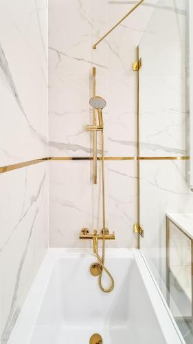 Gold Apartament przy Księżym Młynie - Garaż - Dostęp na Kod - FV