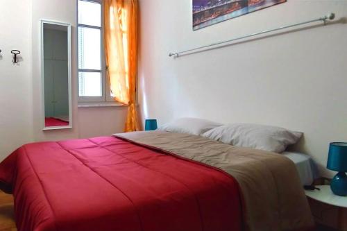 Comoda casa in centro Room Type - One-Bedroom Apartment