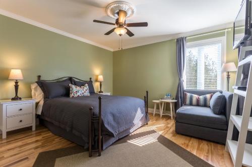 King Room with Lake View