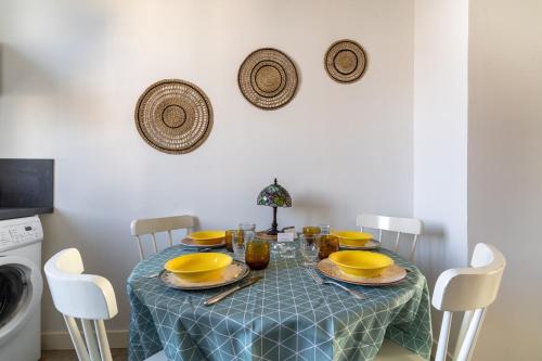 Two-Bedroom Apartment image 3
