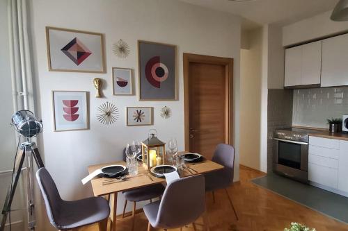 Central station apartment, best location in Skopje, Skopje (photo 3)