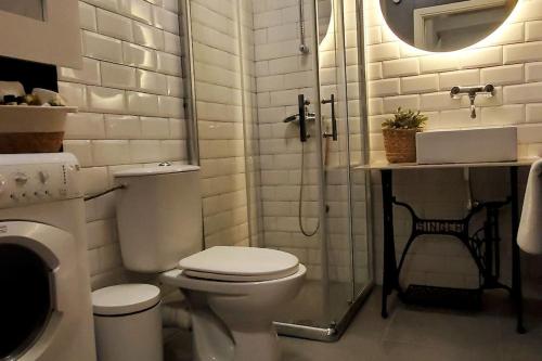 Central station apartment, best location in Skopje, Skopje (photo 9)