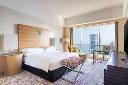 Mövenpick Hotel West Bay Doha
