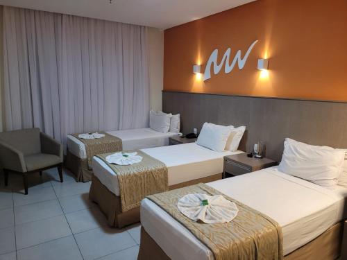 Deluxe Triple Room image 7