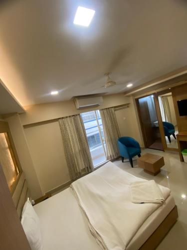 Greens Suite - Business Class Hotel - Opposite Ripon Building – Chennai, IL