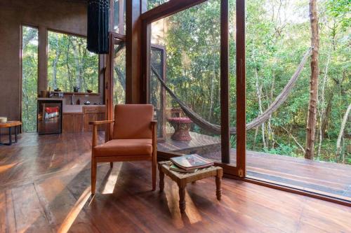 OJO DE AGUA. Design+pool. Vive la auténtica selva! (OJO DE AGUA. Design+pool. Vive la autentica selva!) in มาการิโอโกเมซ