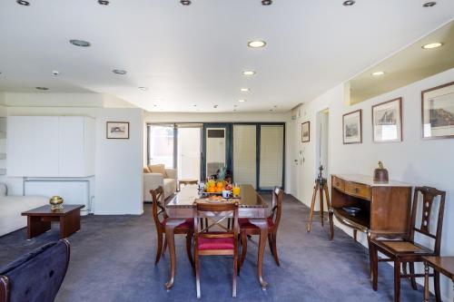Arditou Akropolis Apartments-Suites 3
