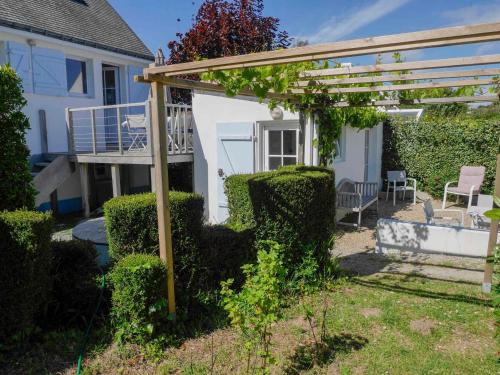 Maison Le Palais, 5 pièces, 5 personnes - FR-1-418-76