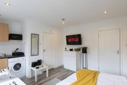 (S3) Studio In South Harrow! - Apartment - Harrow on the Hill