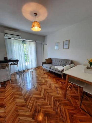-8B- LAGOS BOSQUES PALERMO BALCON - Subte - LA PAGA DEBE SER A TRAVÉS DE PAYPAL Y POR ADELANTADO