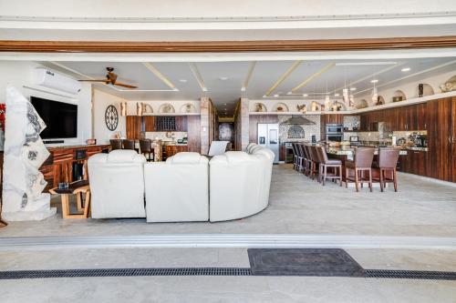 Villa Serenity Now in Puerto Aventuras, Mexico